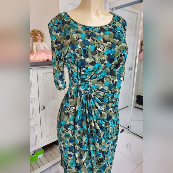 Elegant Multicolor Dress - Picture 4 of 6